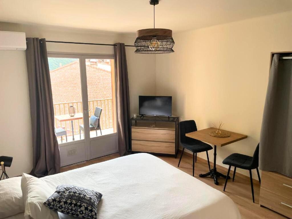 Les Residences Du Port Appartements Meubles Porto  Εξωτερικό φωτογραφία