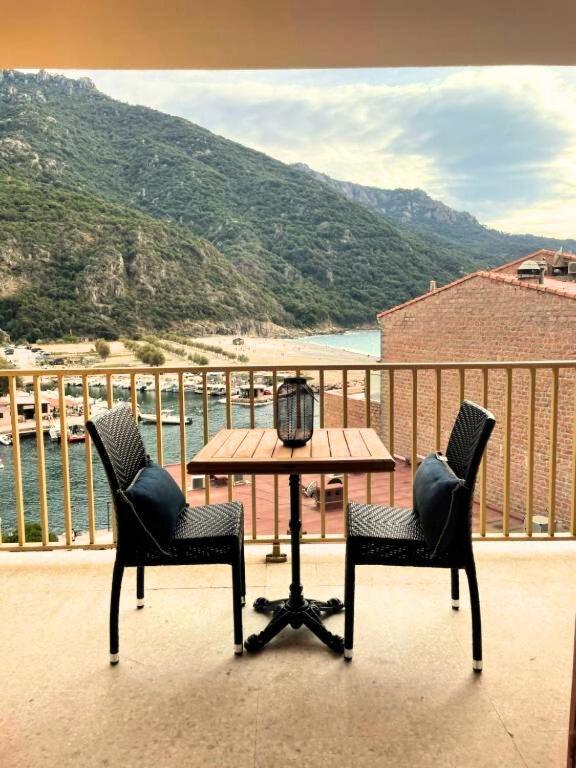 Les Residences Du Port Appartements Meubles Porto  Εξωτερικό φωτογραφία